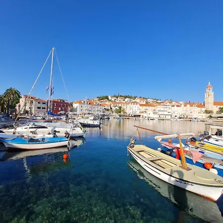 Garden House Hébergement de vacances Sutivan